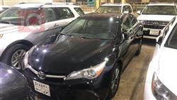 تۆیۆتا کامری